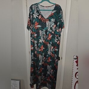 Floral V-Neck Maxi Dress